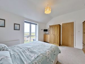 Photo 17- click for photo gallery